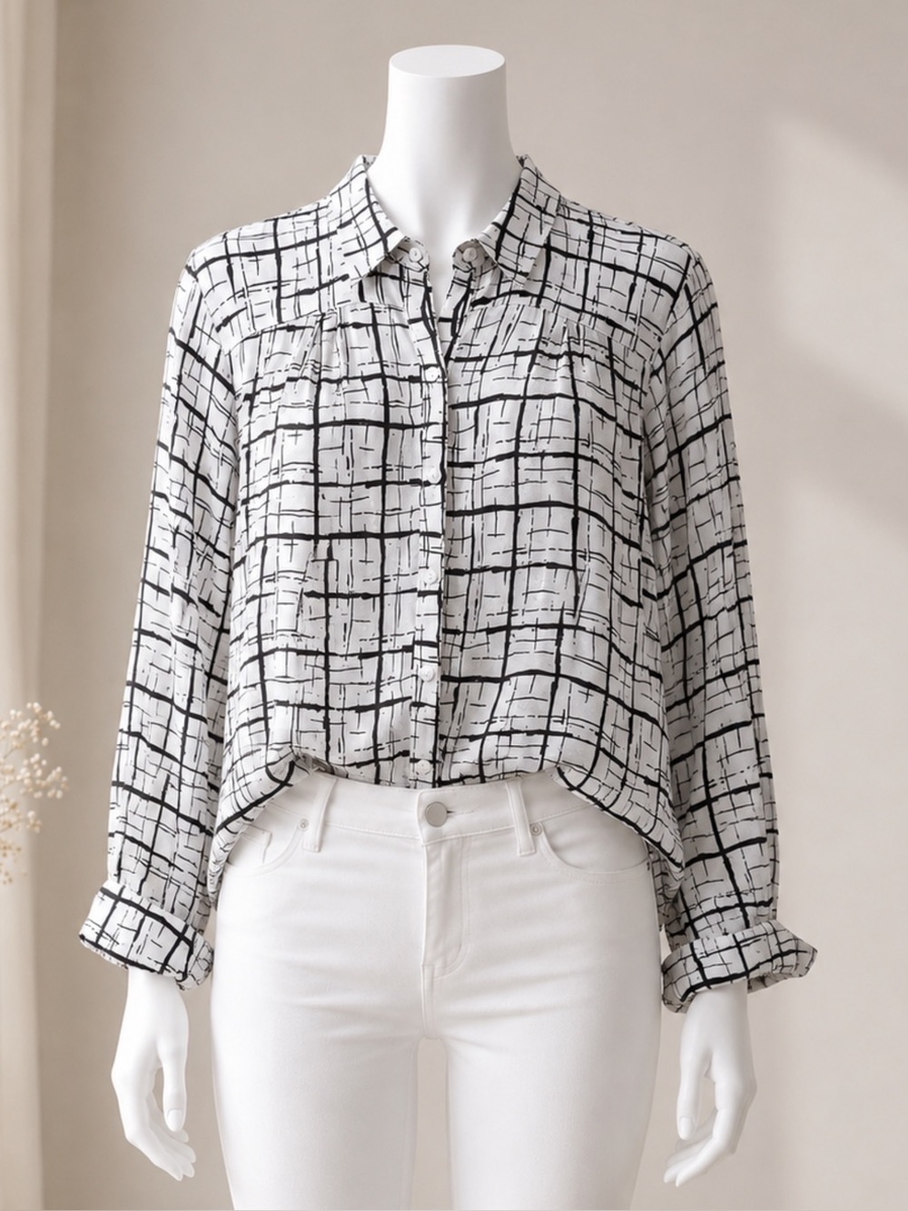 Greylin White & Black Abstract Print Silk Long Sleeve Button-Down Shirt Size S